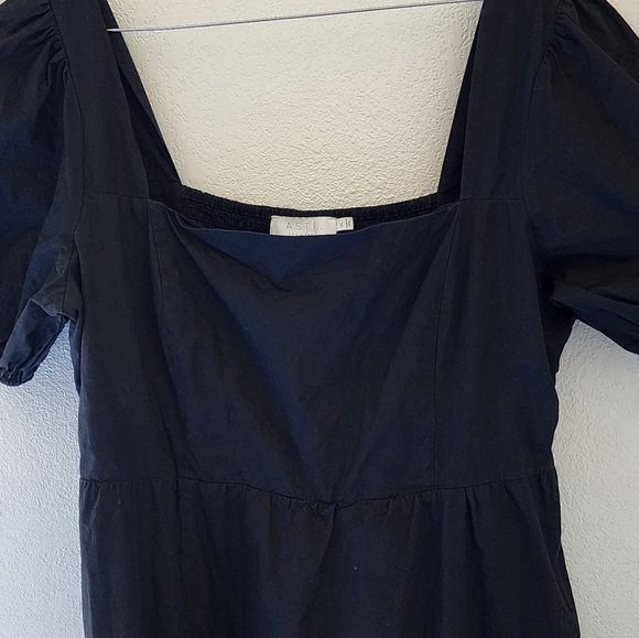 ASTR the Label Black Cotton Poplin Tiered Puff Short Sleeve Midi Dress Size XL - Picture 3 of 12